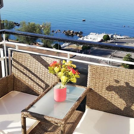 V I P Suites Cielo Stellato On Concordia Sea Salerno Exterior foto