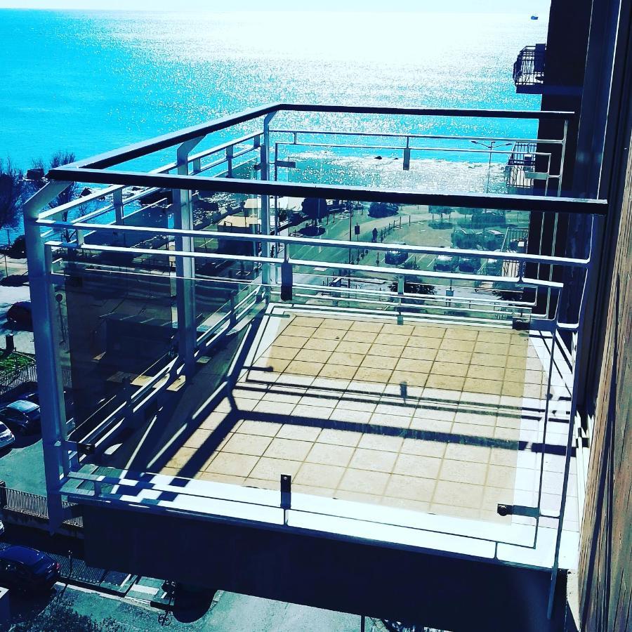 V I P Suites Cielo Stellato On Concordia Sea Salerno Exterior foto
