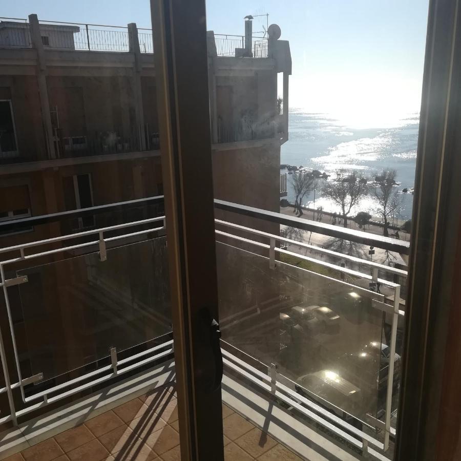 V I P Suites Cielo Stellato On Concordia Sea Salerno Exterior foto