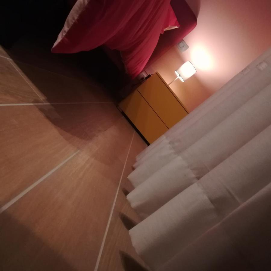 V I P Suites Cielo Stellato On Concordia Sea Salerno Exterior foto